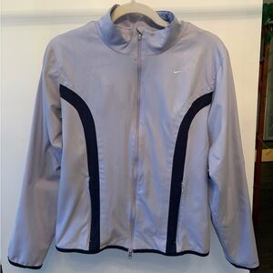 Nike Lightweight Windbreaker Jacket | Mesh Lined | Lavender / Black